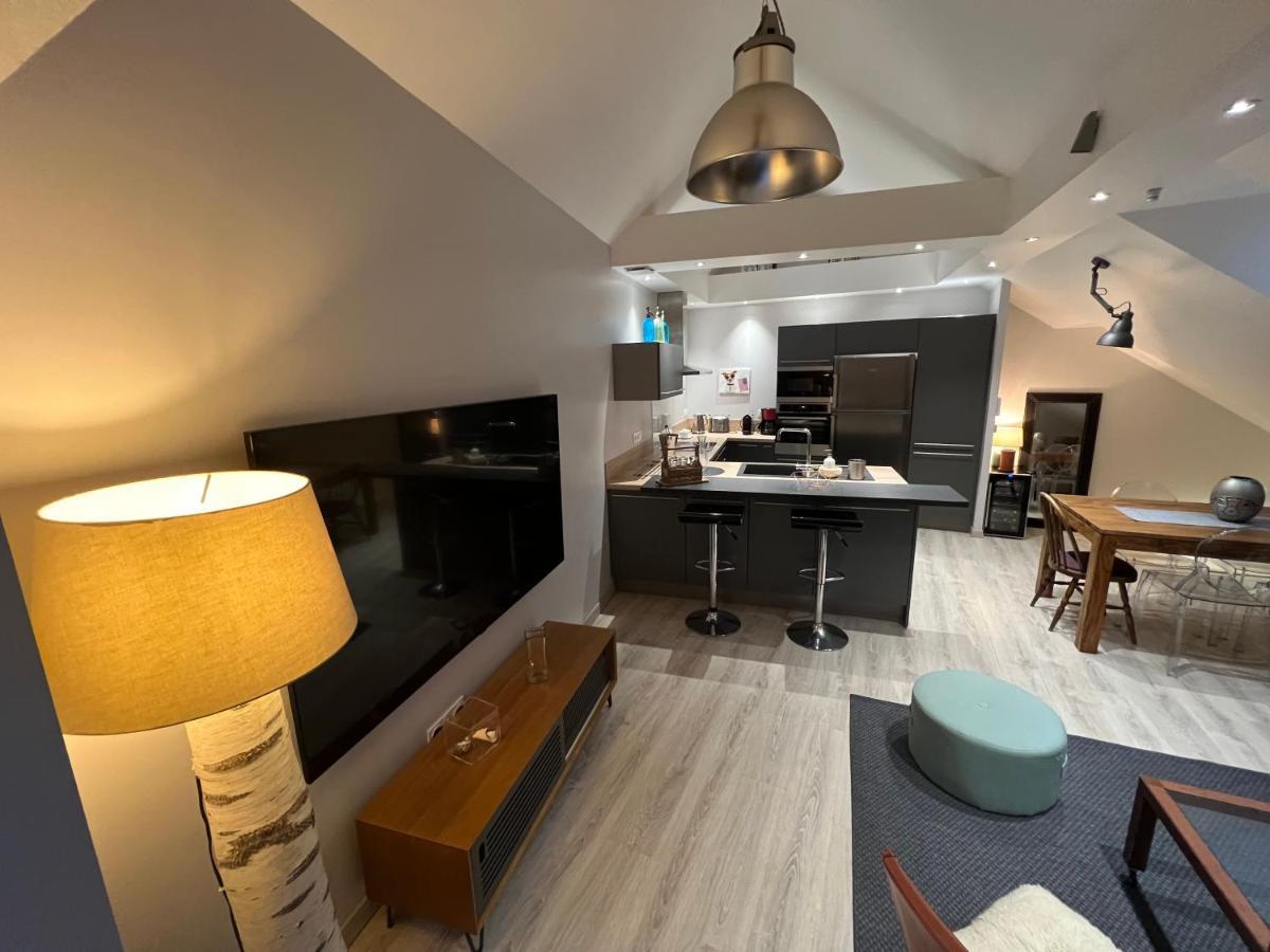 Appartement Grand Standing Plein Centre Ville 科特雷 外观 照片